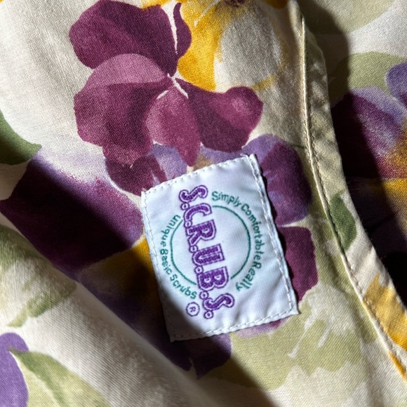 S.C.R.U.B.S. Purple & Yellow Floral Patterned Scrub Top - Picture 4 of 5